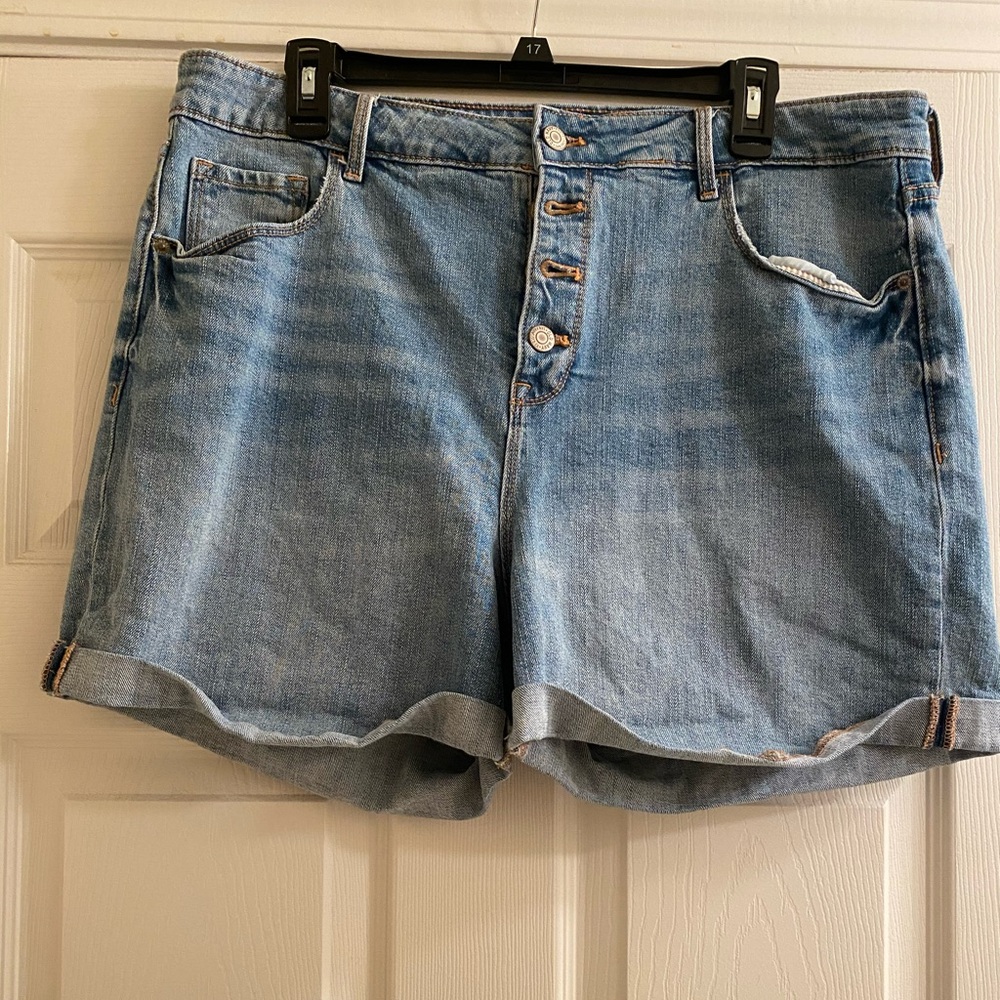 Old navy high waisted denim shorts